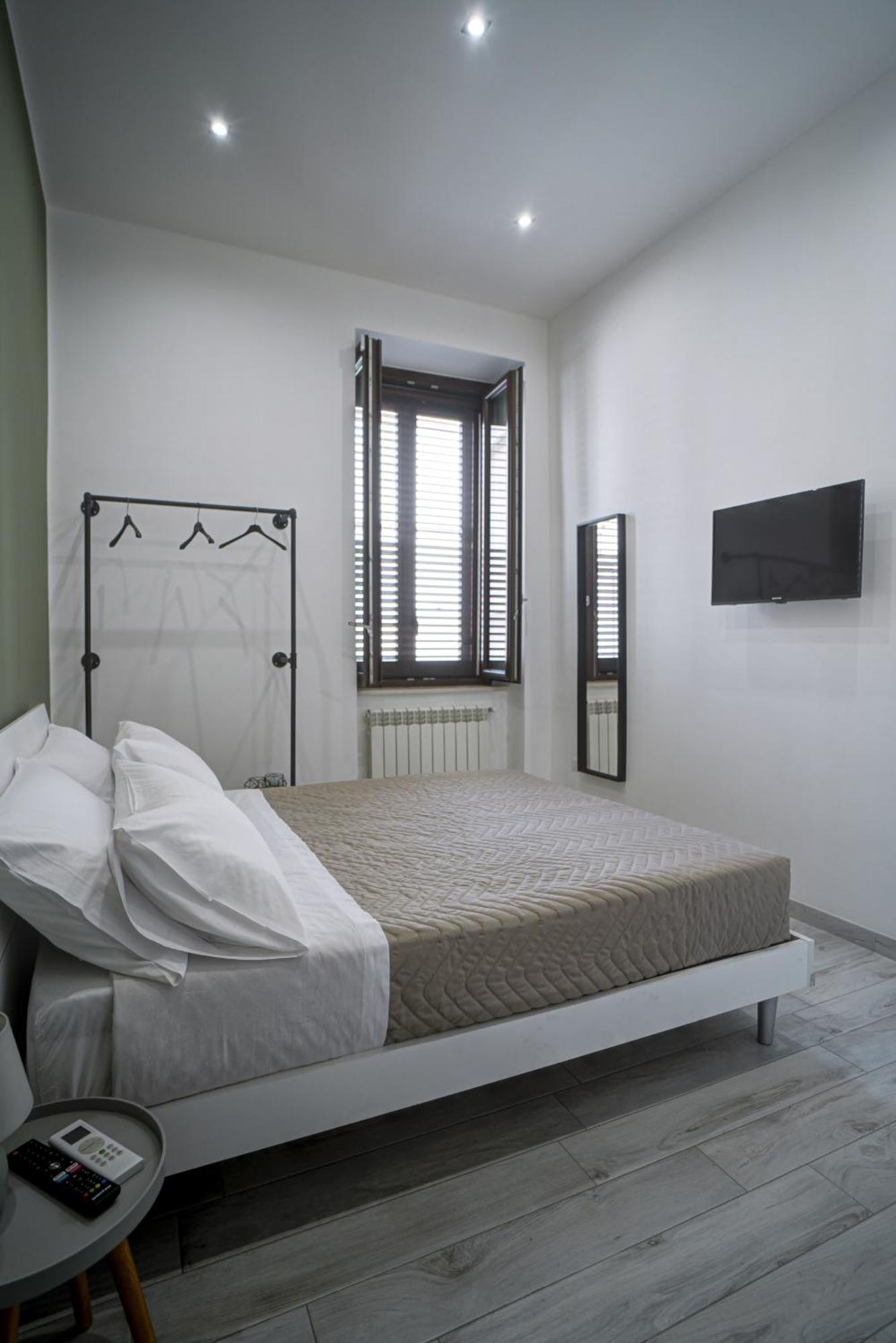 Alivi Indipendent Apartment ブリンディジ エクステリア 写真